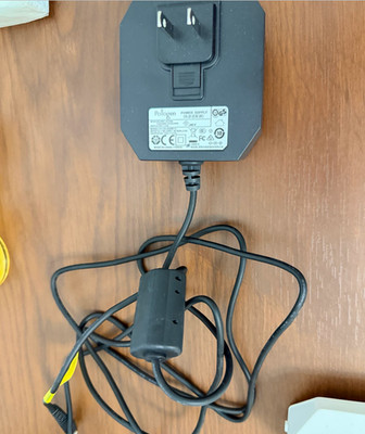 Pollogen 3A-202WP12 12V 2.5A Netzteiladapter Ladegerät Für Monitor Routers