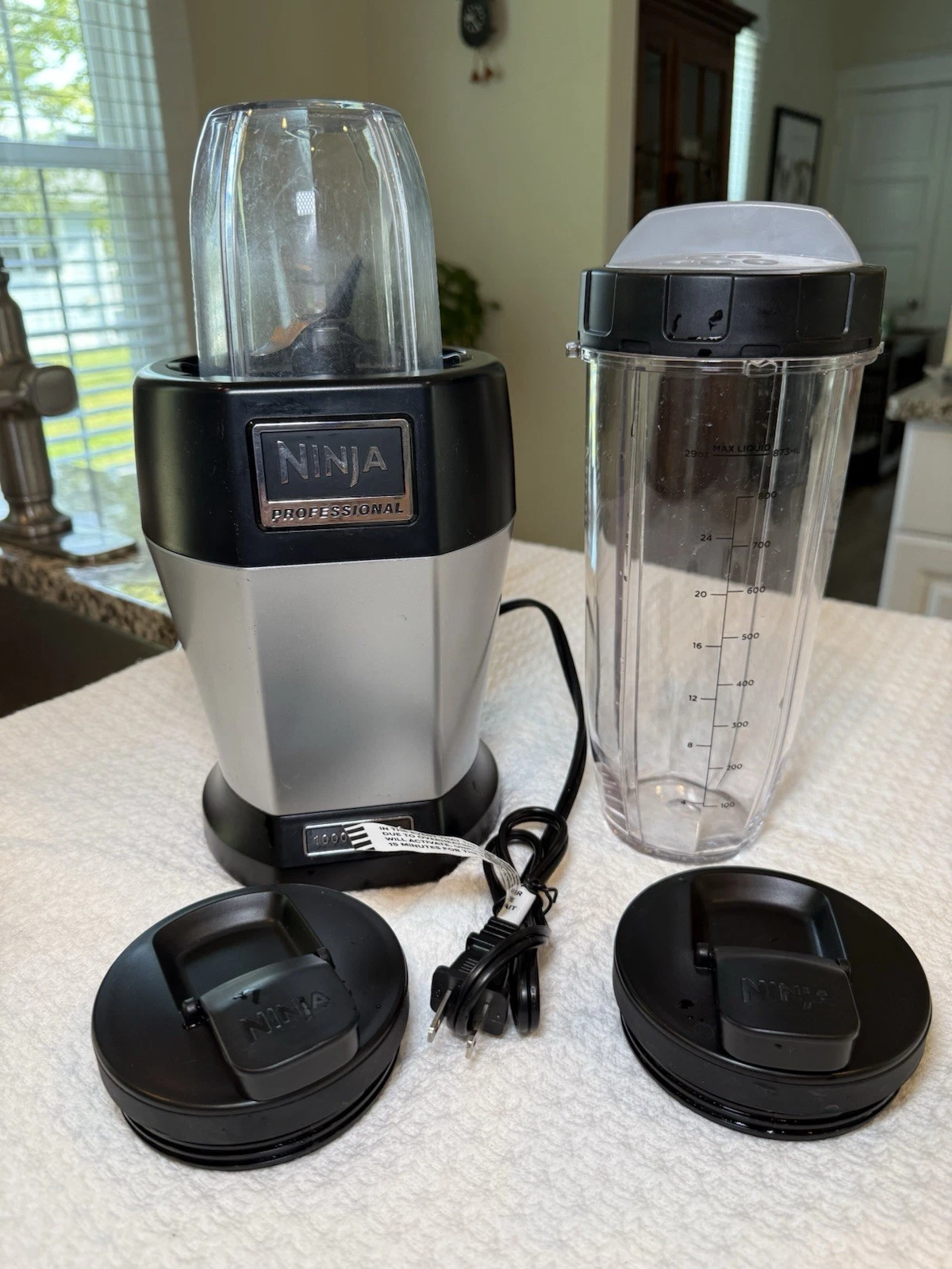 Ninja Professional 1000W Blender Base + Nutri Ninja Cup Lid Set Tested Working