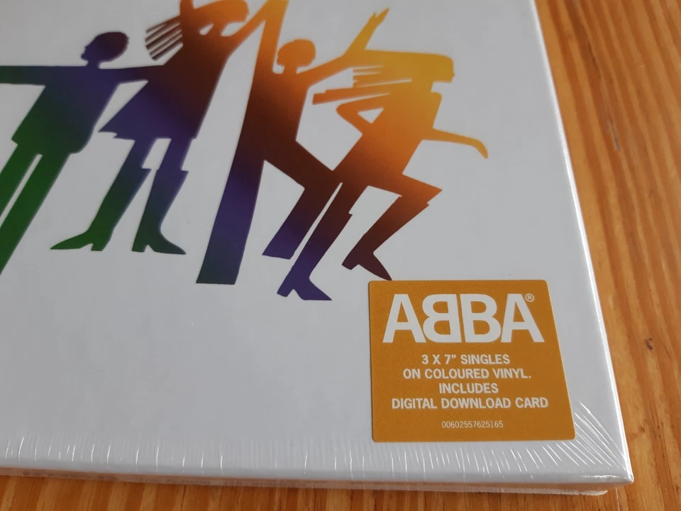 ABBA THE ALBUM - 3 x 7" COLOURED VINYL SINGLES - BOX SET NO. 2924 / 3400 - NEW - Image 2 of 4