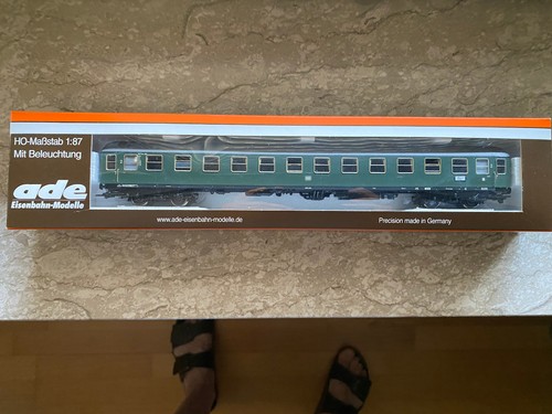 ADE Fertigmodell 330103/4 M Schnellzugwagen 2.Kl B4üm Ep.3 mit OVP für AC mit Be | Condition: Gebraucht
