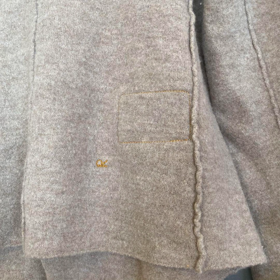 Jaqueta de lã de feltro flutuante 45rpm 45R tamanho livre feminina feita no Japão - Imagem 4 de 4