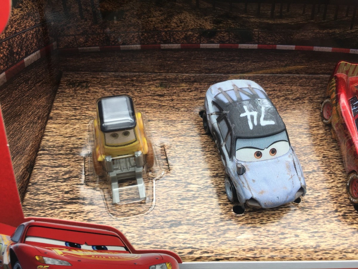 ピクサー★CARS★カーズ★THUNDER HOLLOW RACE Thunder Hollow Crazy Eight Racers! (Disney/Pixar Cars 3