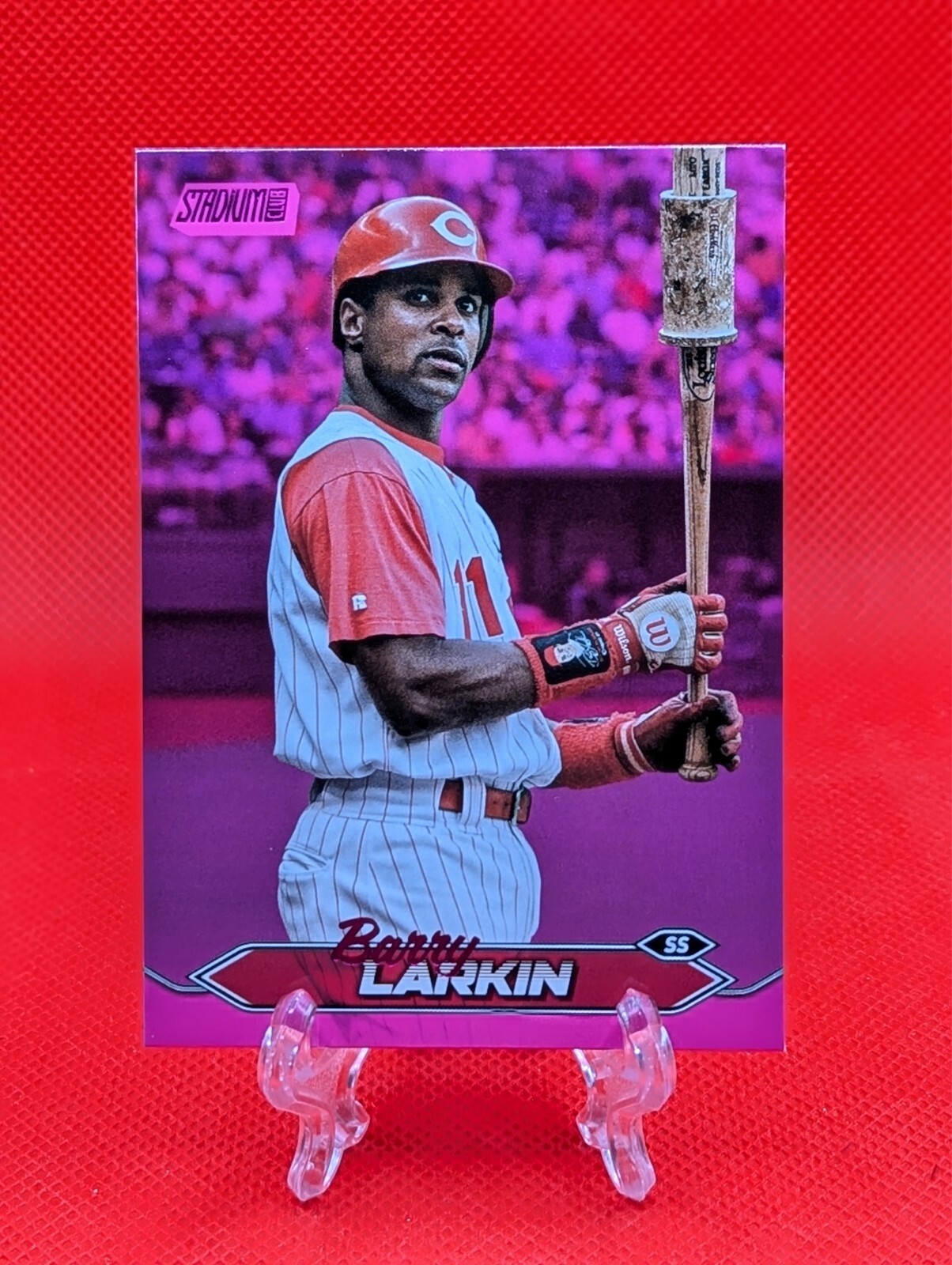 2024 Topps Stadium Club Pink Foil Barry Larkin Reds