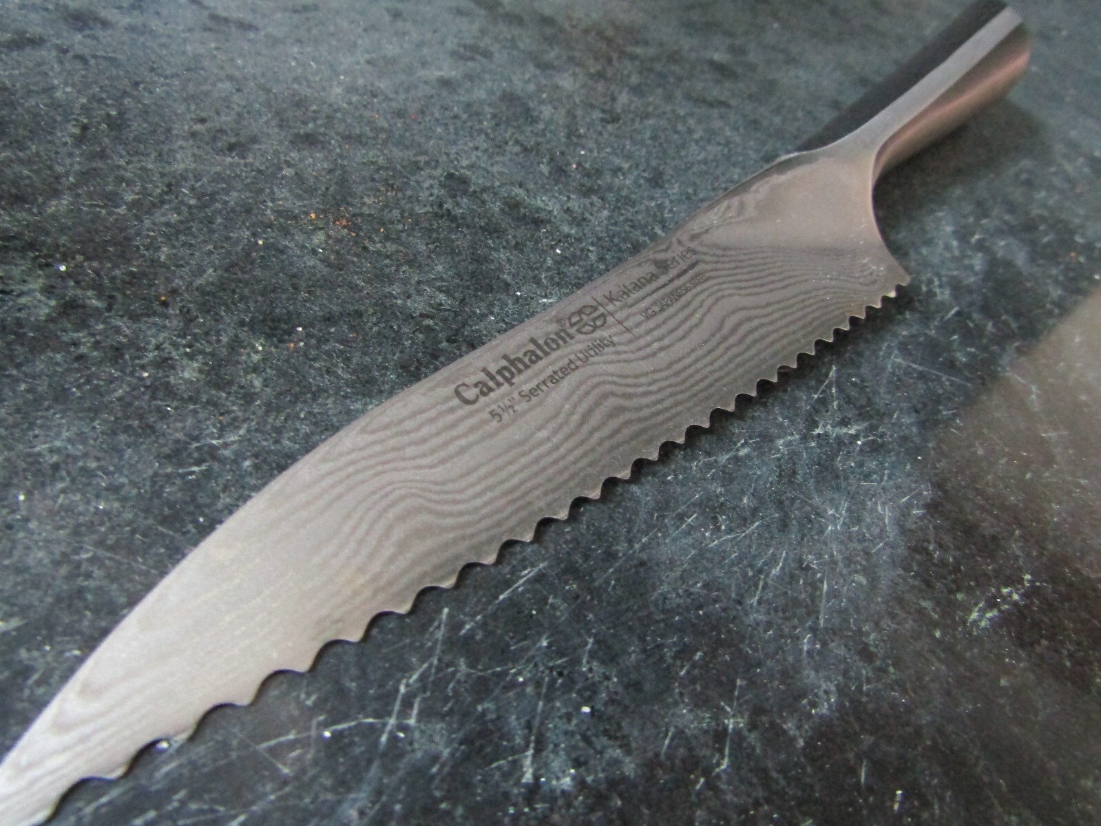 Calphalon 5 1/2" Serrated Utility Slicer Knife Katana Series Japanese