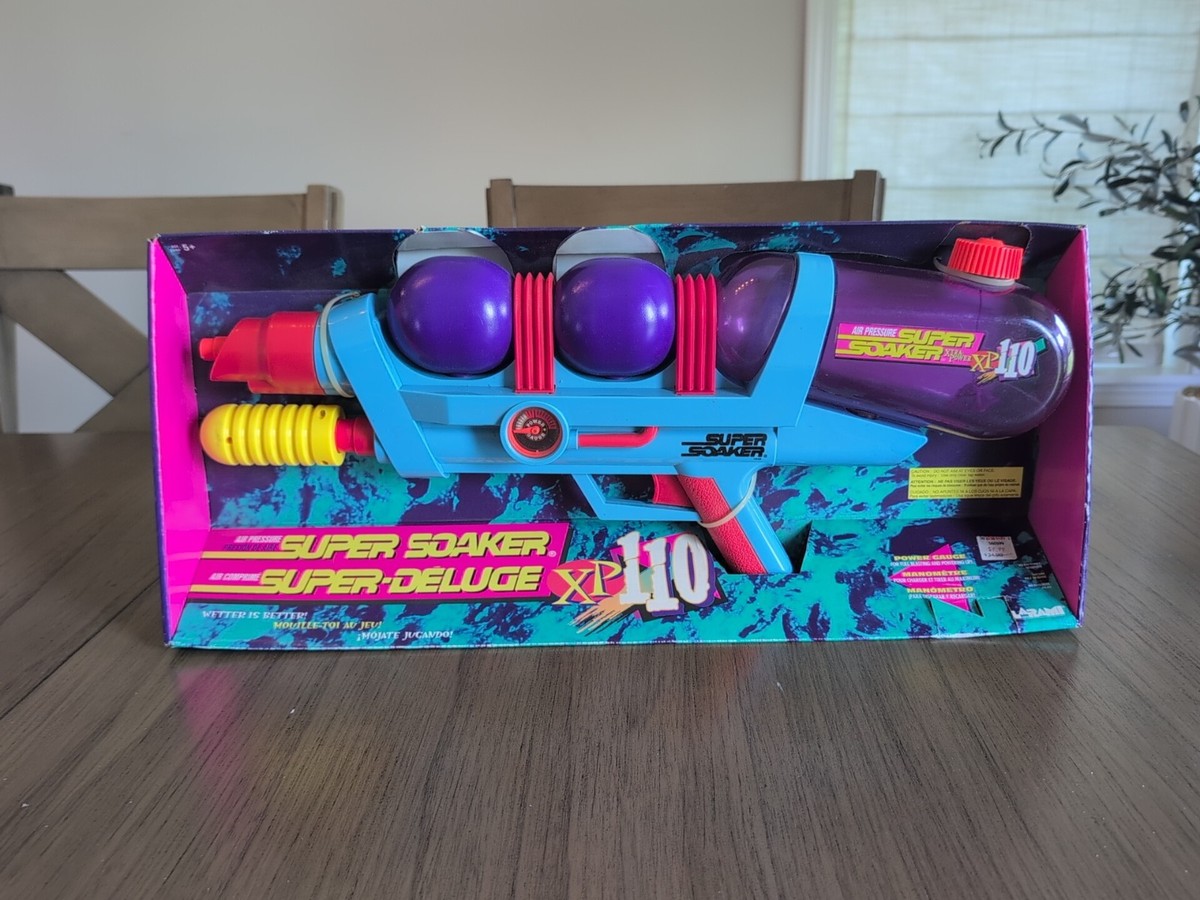 Vintage Larami SUPER SOAKER XP 110 Extra Power Air Pressure Water