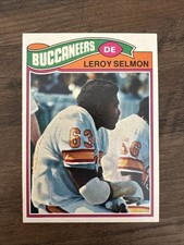 Leroy Selmon 1977 Topps RC (HOF) Tampa Bay Buccaneers #29 NM-MT++