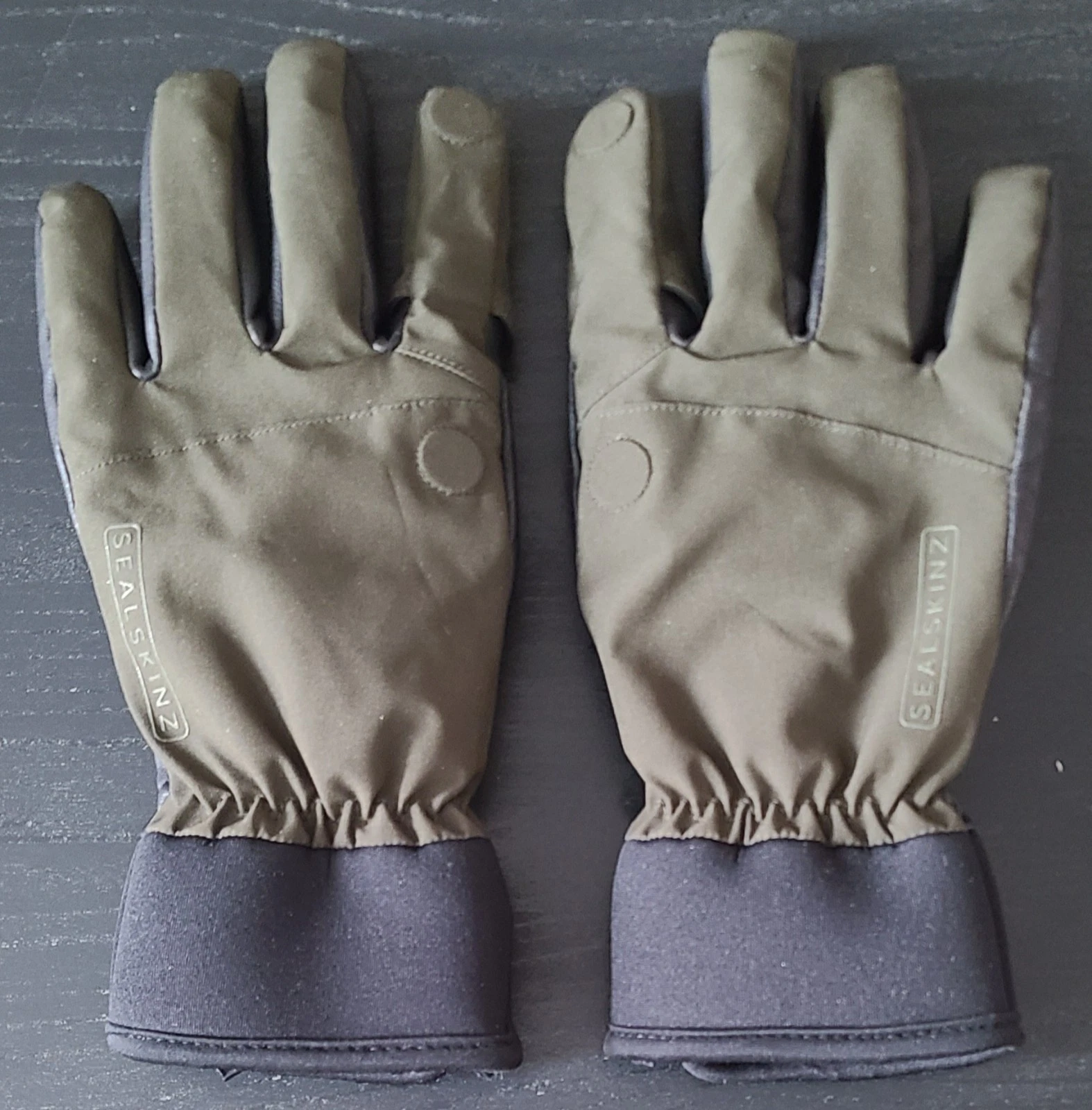 Sealskinz Broome Waterproof All Weather, Cold Weather Gloves, Medium