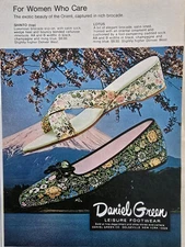 1972 women's Daniel Green leisure footwear slippers Women Who Care vintage ad