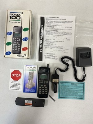 Vintage 1992 Nokia 100 THA-9 Brick Cell Phone Box 2 Batteries Charger Case