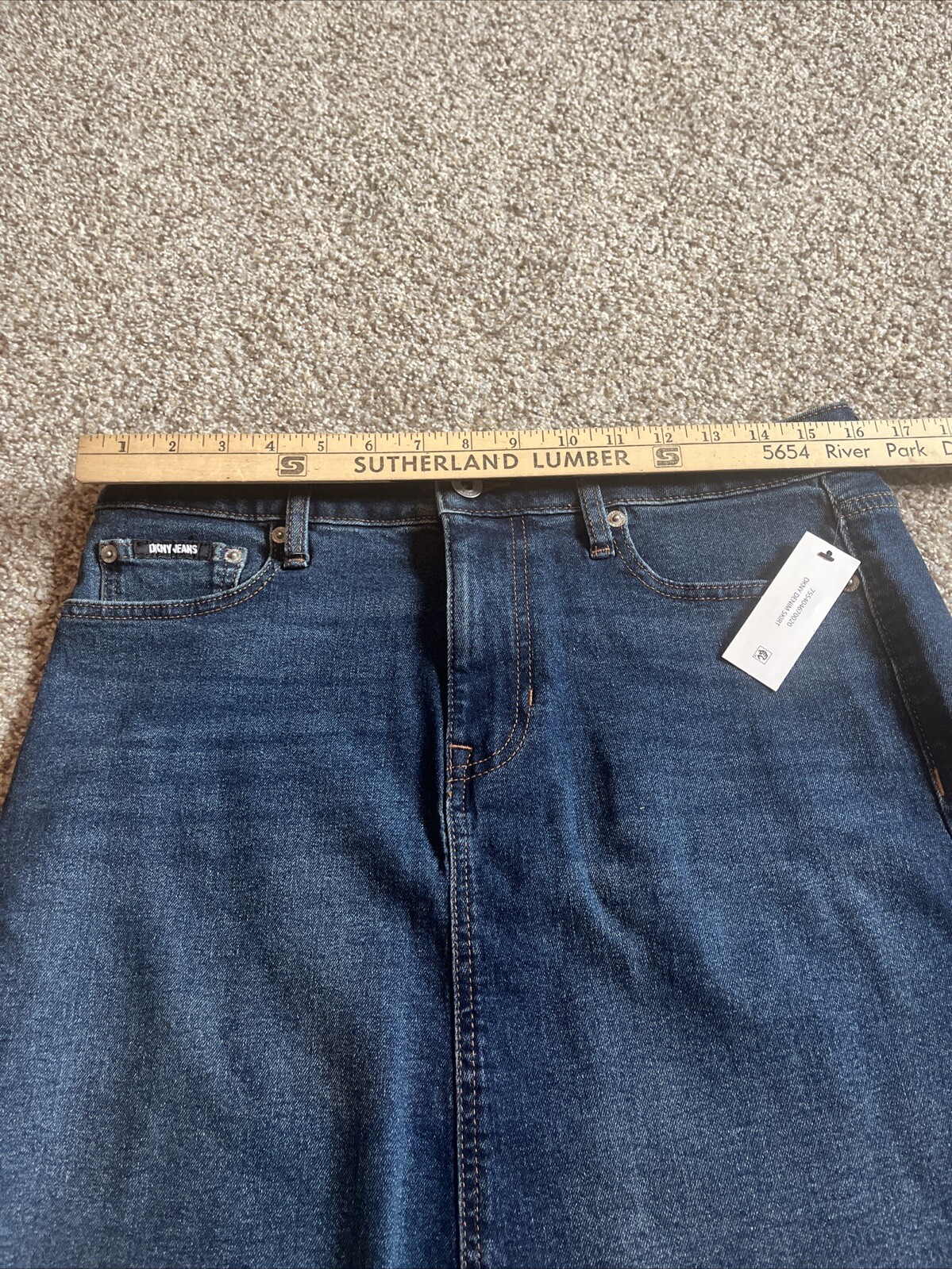 DKNY Jeans Stretch Mid Denim A-Line Skirt - Frayed Hem - Med Wash - Size 8 New - View 5