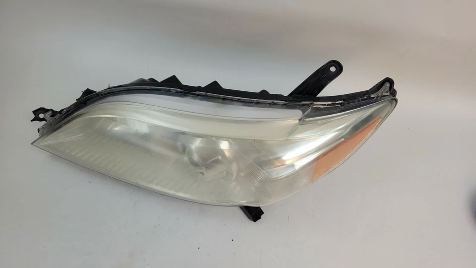2011 2012 2013 - 2017 年丰田 Sienna 左/驾驶员侧卤素车头灯 TYC — 第 2/4 张图片