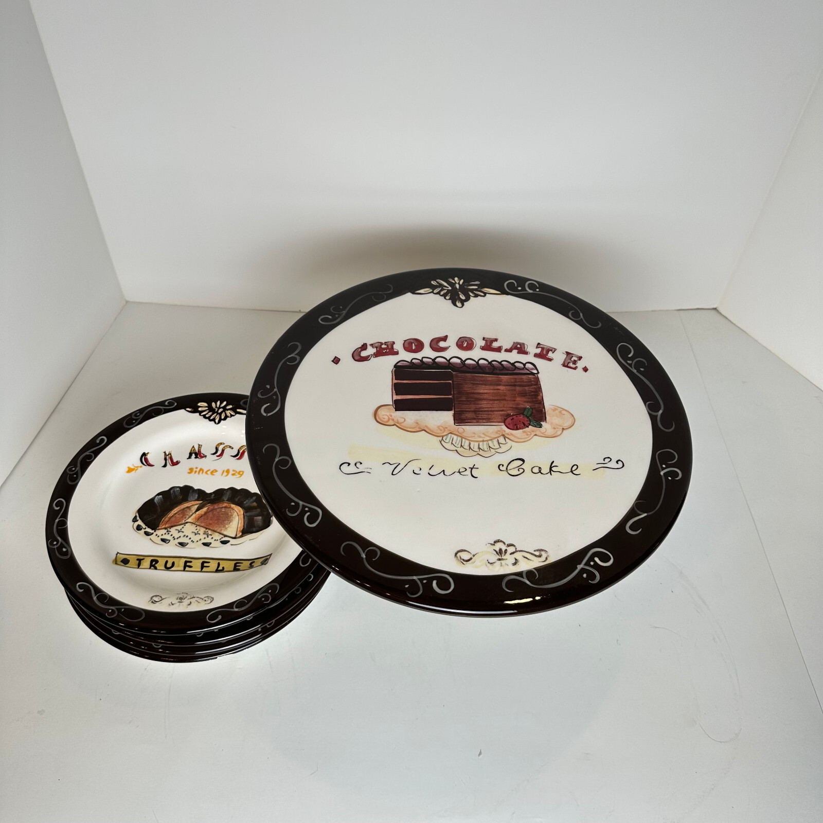 Cake Stand & Dessert / Salad Plates Oneida Sweets Angela Staehling