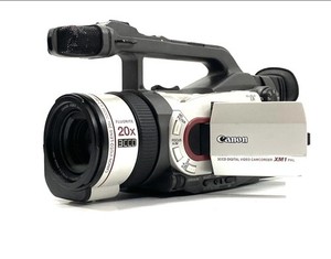 Canon DM-XM1 Mini DV Tape Digital Video Camera Handycam Full Working Set VX1000