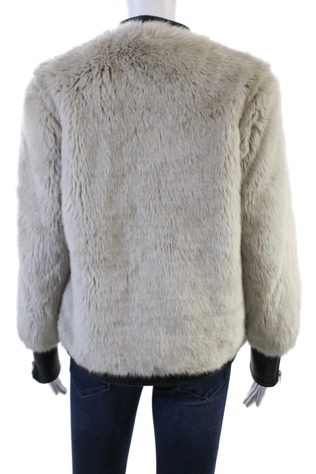Chaqueta con cremallera completa de piel sintética beige negra talla pequeña Zara para mujer Foto 4 de 4