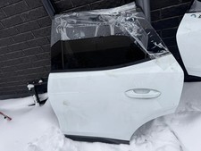 Porte arrière et accessoires Ford CAPRI