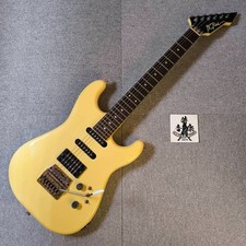B.C. Rich Electric Guitar White ST Model Kahler Tremolo Made In Japan