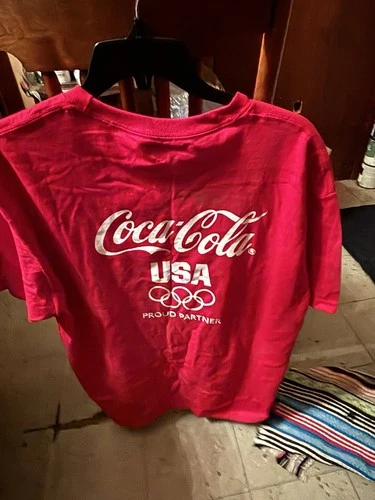 Mens Large Hanes tagless T-shirt 2012 London Olympic Coca Cola Coke my rewards