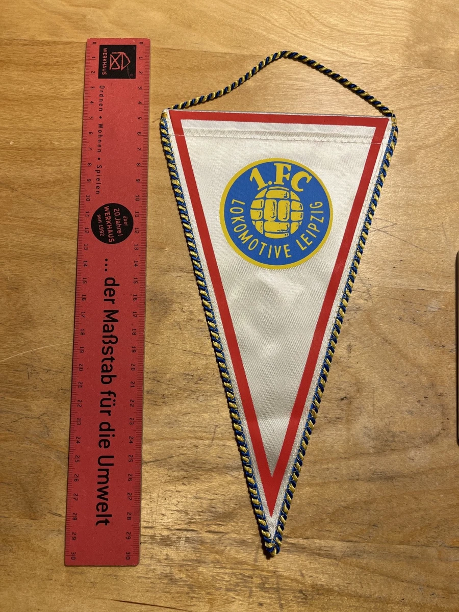 Fanion Vintage 1.FC Lokomotive Leipzig (RDA) - Années 80/90 - Football Allemand - Très Bon état