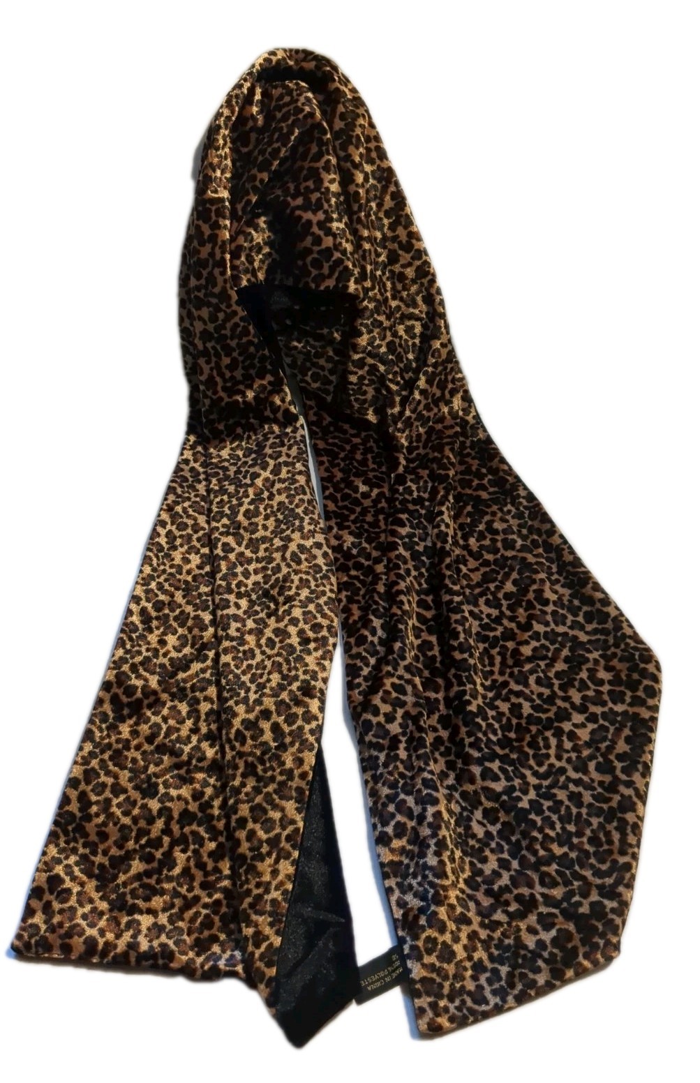 Women’s Cheetah Print Scarf