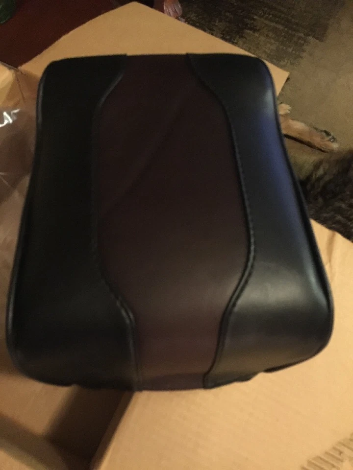 Nuevo de Lote Antiguo - Original Harley Davidson Antiguo OEM Dos Tonos CUERO Asiento Trasero Pasajero Foto 3 de 4