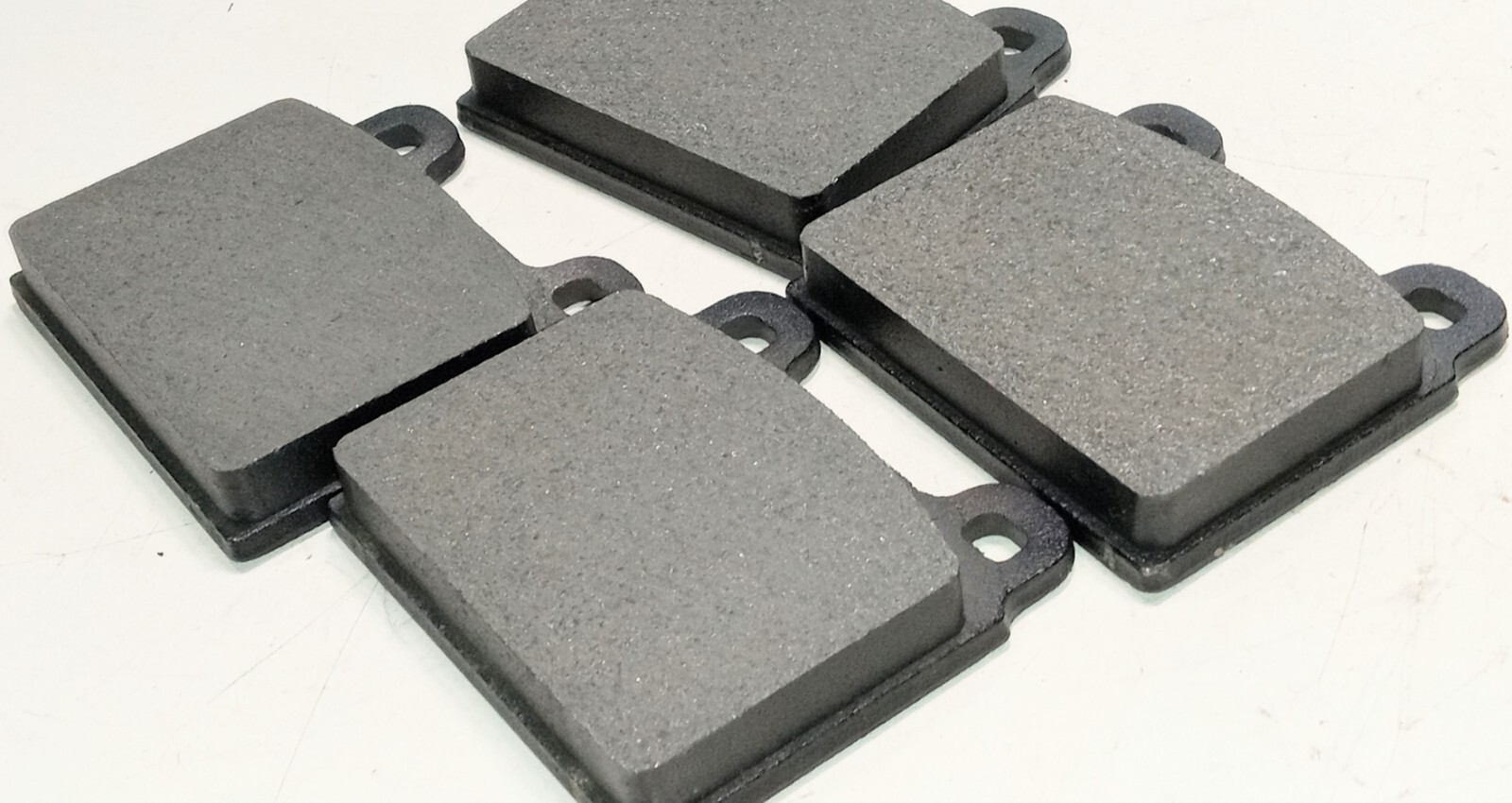 Ferrari 308 Front Disc Brake Pads_Friction Tech_Semi-Metallic_FTD-47-FF_208_246