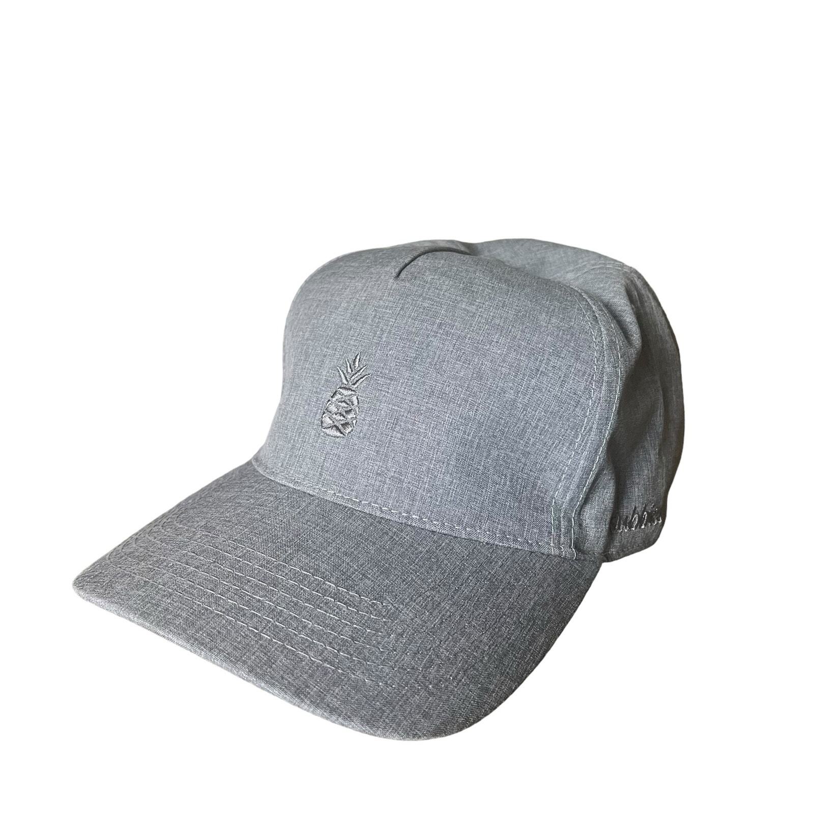 Chubbies Men’s Gray Performance Pineapple SnapBac… - image 9