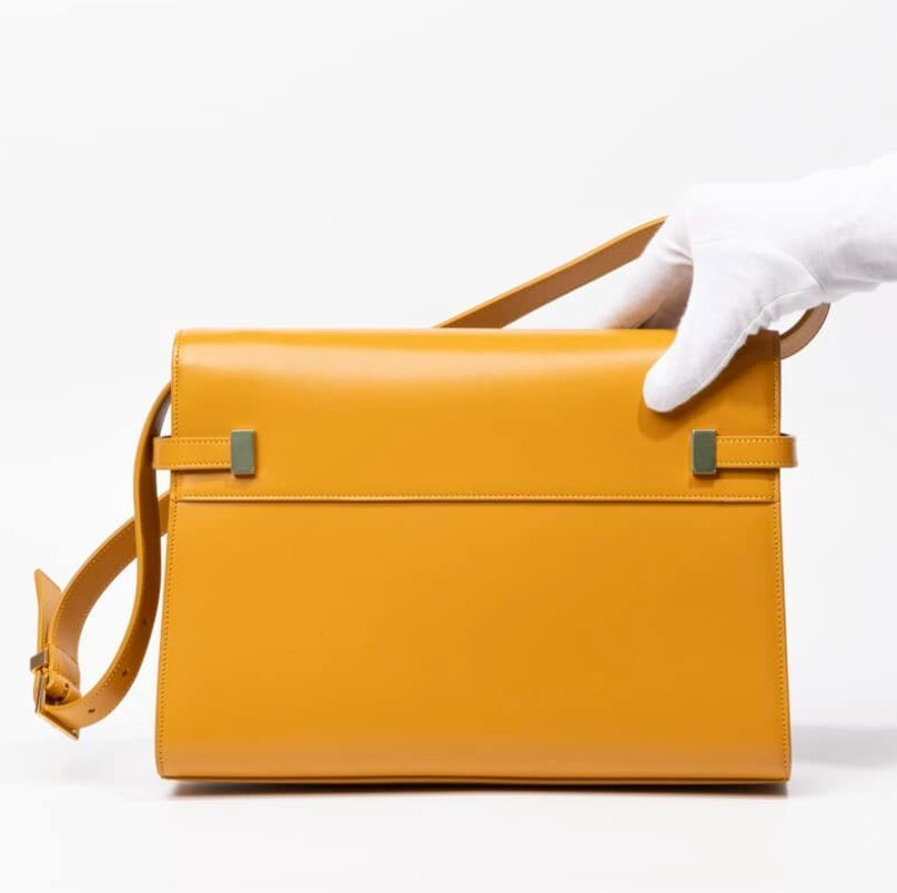 Borsa PRE LOVED Saint Laurent Manhattan con sacchetto antipolvere