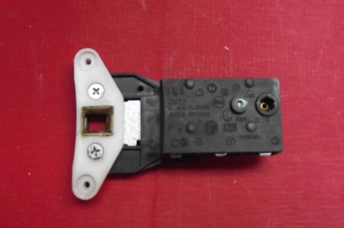 Washing Machine SERVIS  M3302A  DOOR LOCK