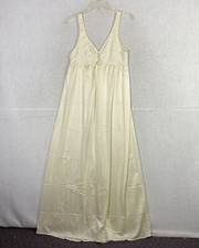 VTG Maxi Sleeveless Nightgown Satin Ivory Floral Lace Size M Women's Lorraine