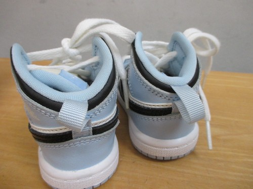3 Pairs of Baby Jordan Nike Shoes All Size 4C - Picture 12 of 20