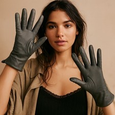 Vintage Gray Pebbled Leather Wrist Gloves Faux Fur Lined M Winter