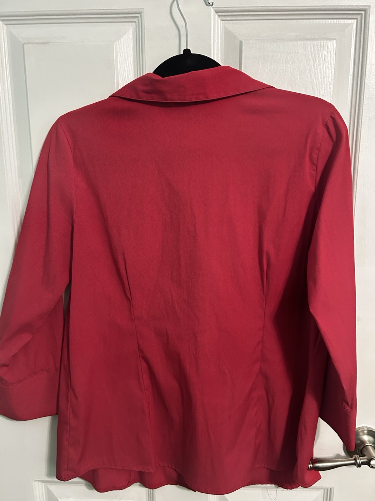 Women's Button up, Solid Red, Size M, Long Sleeve… - image 2