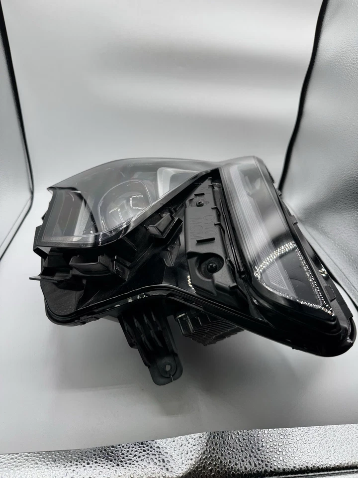 Faro LED lateral derecho del pasajero Chevy Bolt EV 2022 2023 OEM grado A Foto 2 de 4