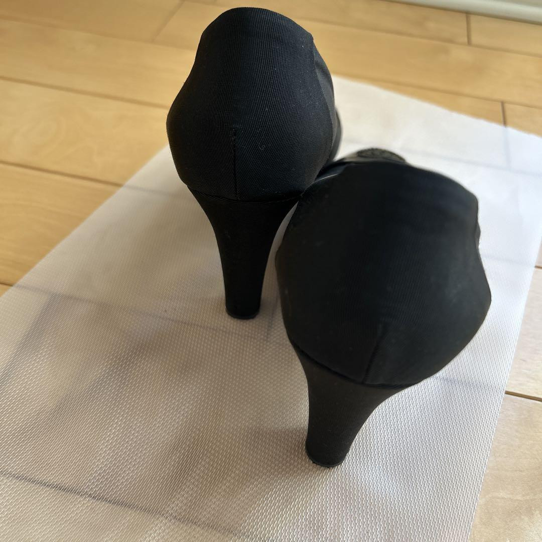Chanel High Heel Pumps Black Enamel With Coco Mark Size 37.5 US About7.5 Women thumbnail 19