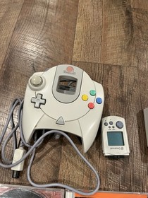 Sega Dreamcast Console HKT-3020 + 12 Games & Cables, Controller - TESTED