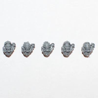 GAMES WORKSHOP Warhammer 40K Space Marines Primaris Infiltrati Teste x 5 [Pezzi]