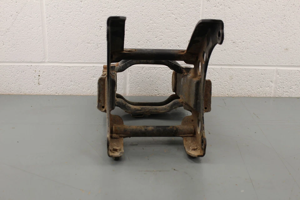 Honda ATC200E 1983 basculante trasero rojo grande suspensión trasera brazo oscilante B431 Foto 4 de 4