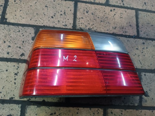 Original BMW 3er E36 Limosuine Rücklicht Heckleuchte hinten links 1387447