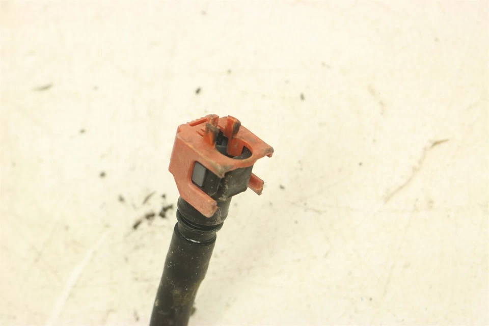 Used OEM - Yamaha 2014-2021 Viking 700 Fuel Line 1XD-13971-01-00 Foto 3 de 3