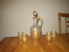 Glass service decorated gold leaves signed Perrier Fils Maison created in the 19th century