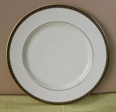 Lenox Courtyard Platinum Ivory China 20-Piece Dinnerware Set Service for 4 Lenox Courtyard Platinum Ivory China 20-Piece Dinnerware Set Service for 4