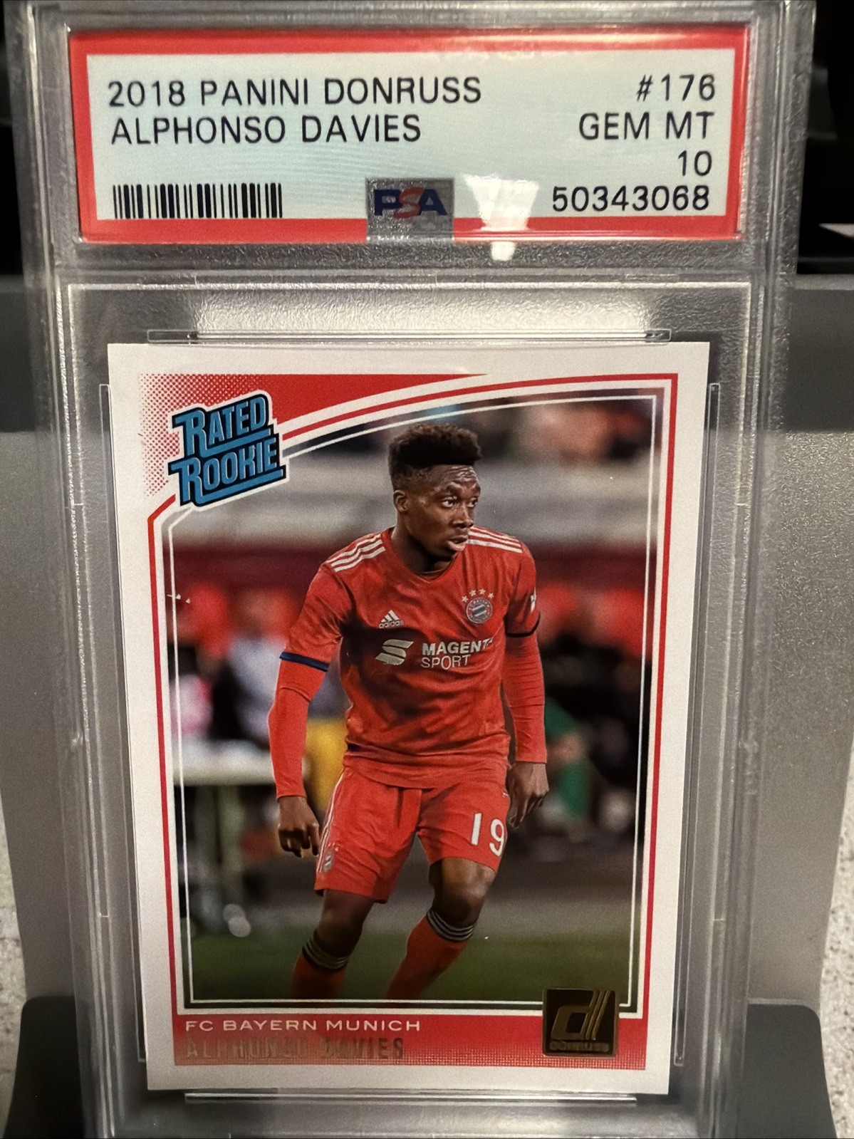 2018-19 Panini Donruss - Rated Rookie Alphonso Davies #176 (RC)