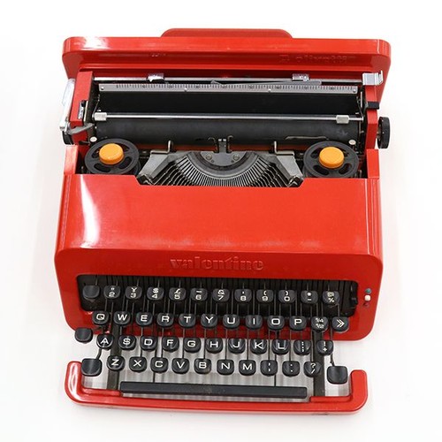 OLIVETTI Valentine 1969 Red Portable Typewriter with Case Working