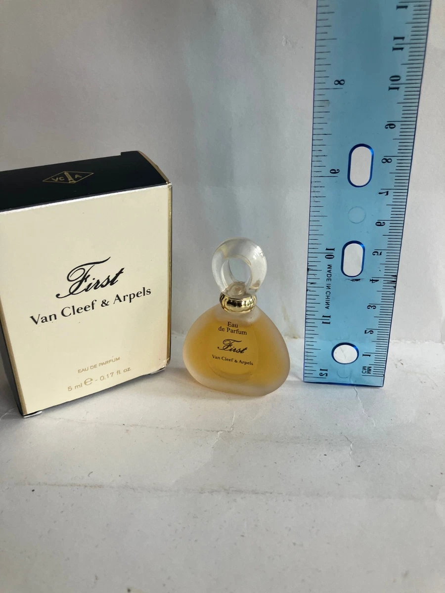 Ароматы Van Cleef & Arpels First - огромный выбор по лучшим ценам