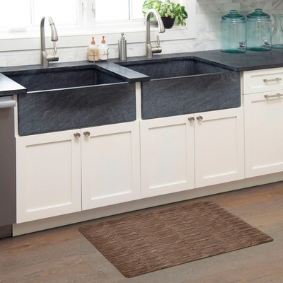 SoHome Smooth Step Houndstooth Machine Washable Utility Mat,