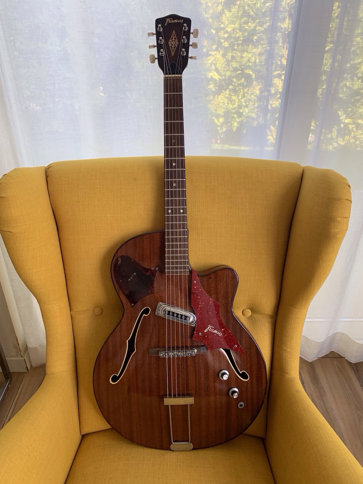 VERY RARE Framus 60??s Rare Semiacoustic Jazz Guitar Model Missouri 5 / 60 SE