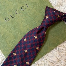 Excellent Condition GUCCI Tie  GG Bee Navy Silk