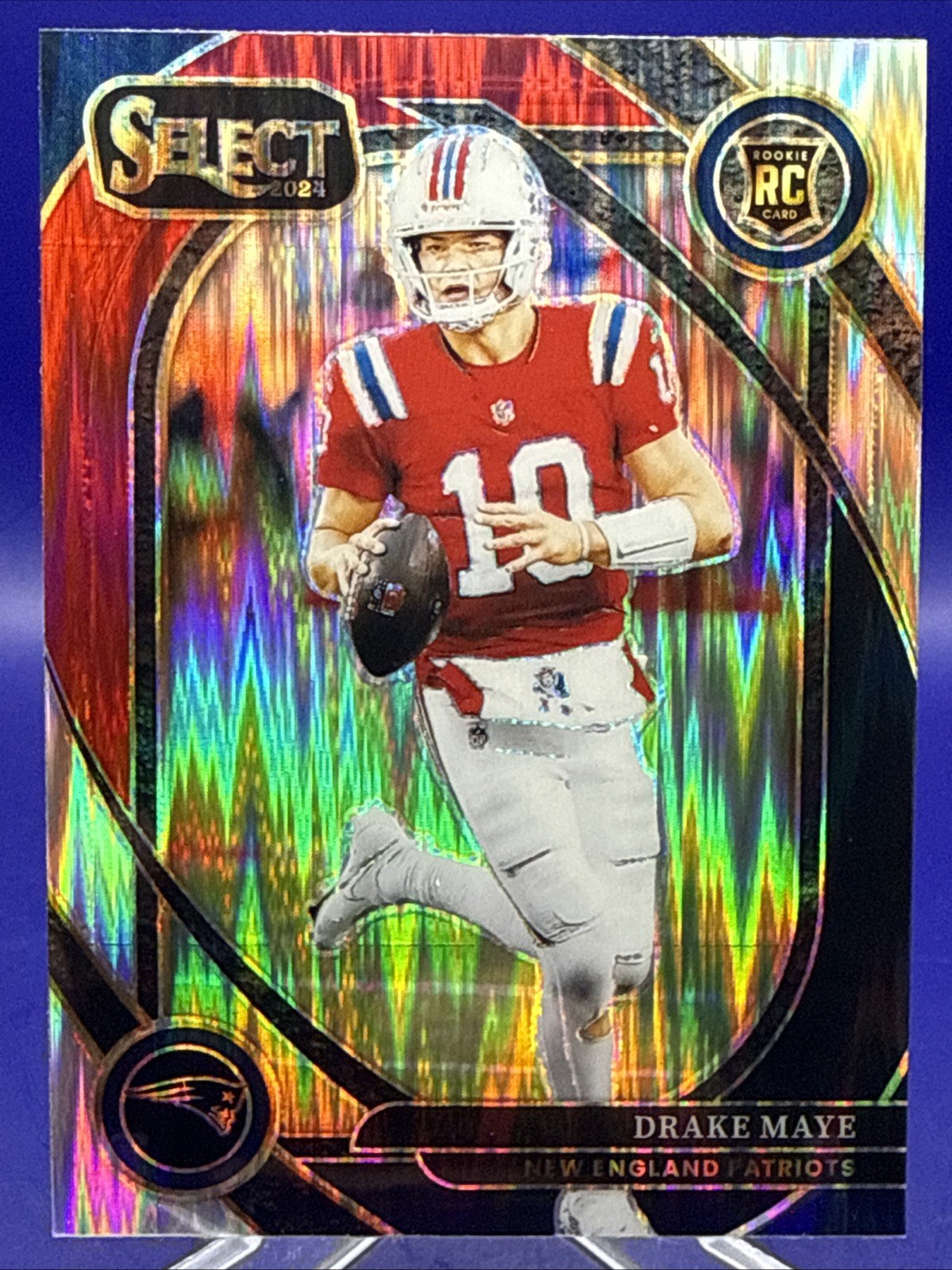 2024 Panini Select - Club Level Drake Maye #218 Black & Red Shock Prizm (RC)