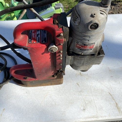 Milwaukee 4201 Magnetic Drill Press. Does Work Buying As Is