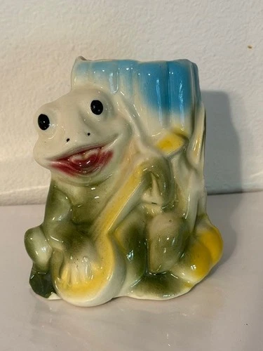 Vintage 1950's Shawnee Pottery FROG PLAYING BANJO Tulips PLANTER Painted Bisque